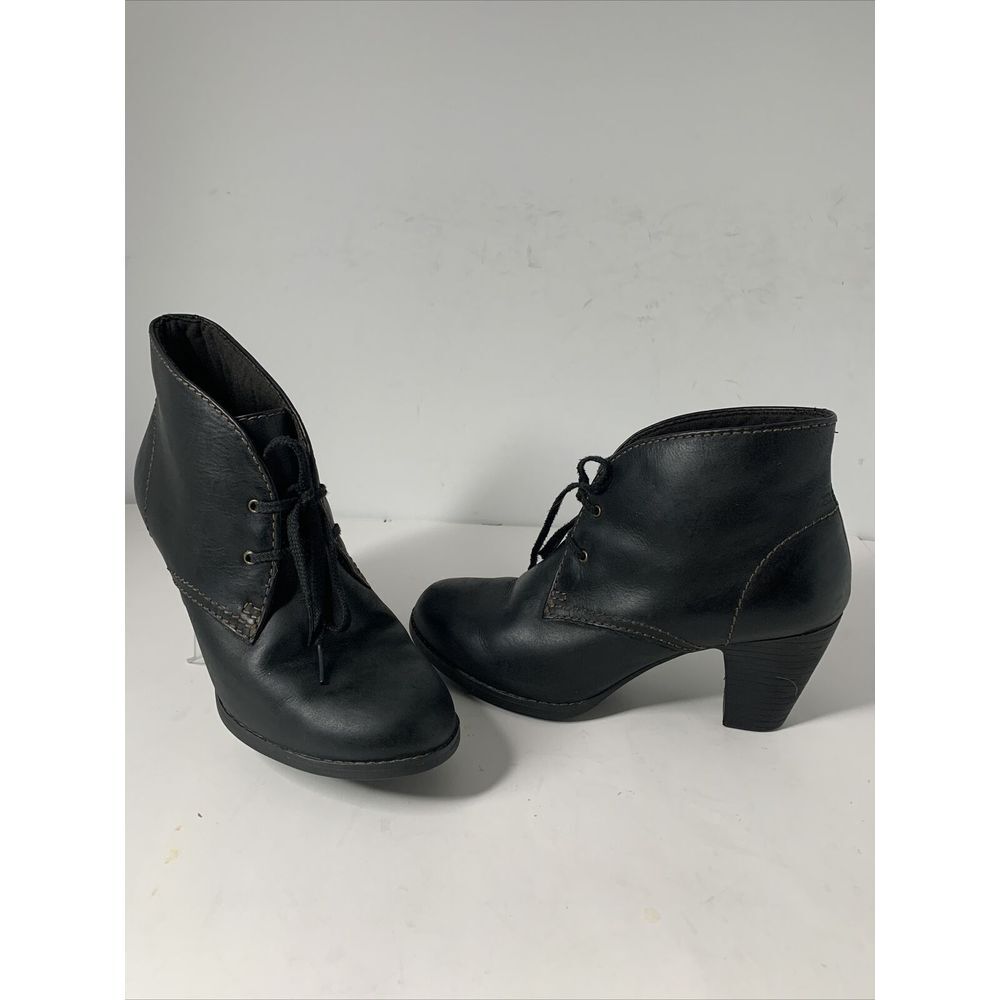 Clarks Boots Womens 8.5 M Bootie High Heel Ankle 62685 Black Leather Lace Up EUC